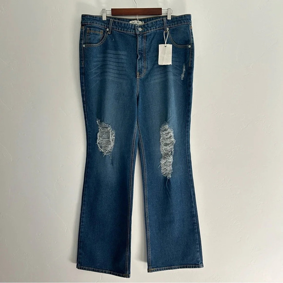 NWT Grace & Emma Mid Rise Chloe Straight Leg Distressed Denim Jeans Size 18 - Picture 5 of 14